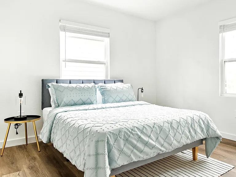 2321 Muret St — Photo 24