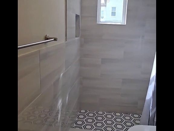 4th image of 27 Cedar St APT 1L