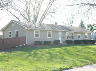 295 Boulder Hill Pass, Montgomery, IL 60538