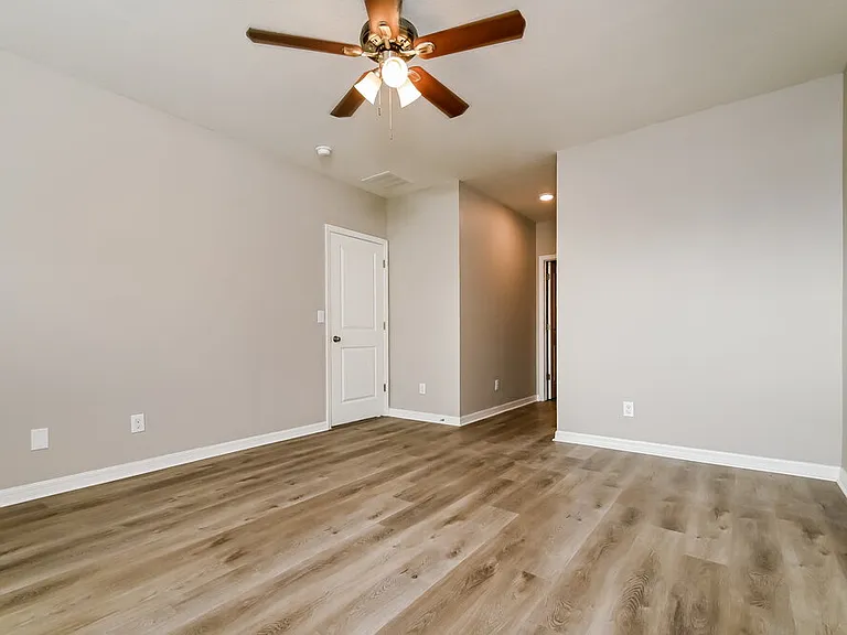 5015 Willow Preserve Way — Photo 9