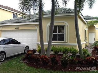 4350 Foxtail Ln, Weston, FL 33331