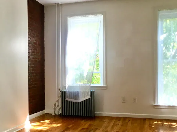 46 Montgomery Ave, Staten Island, NY 10301