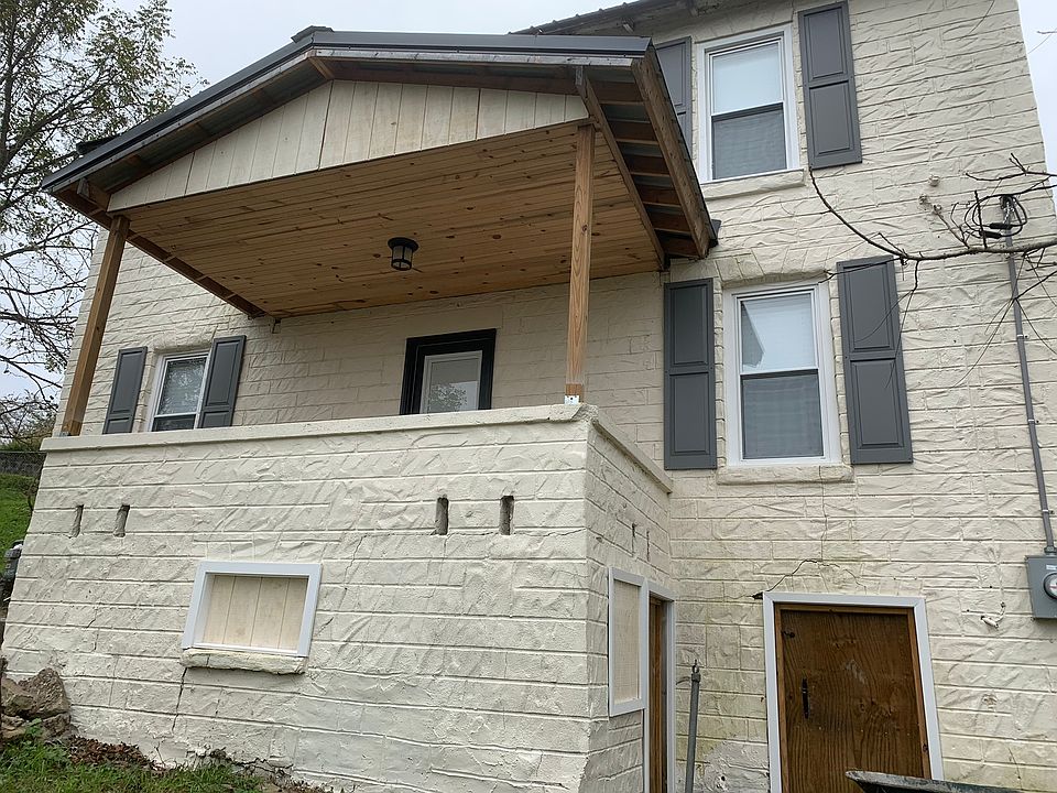 1st image of 320 Yodie St