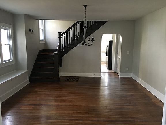 4th image of 3829 Central Ave