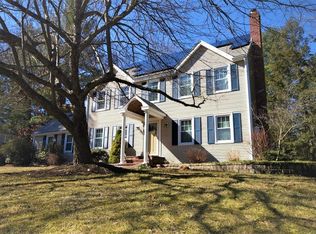 58 Deanna Dr, Uxbridge, MA 01569