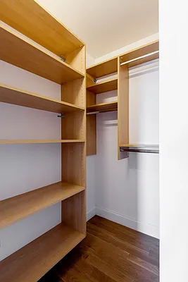 Rented by UES Management | media 40