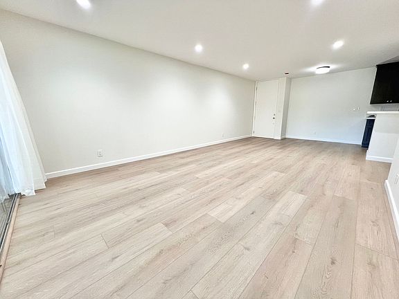 3rd image of 576 N Bellflower Blvd Unit 119