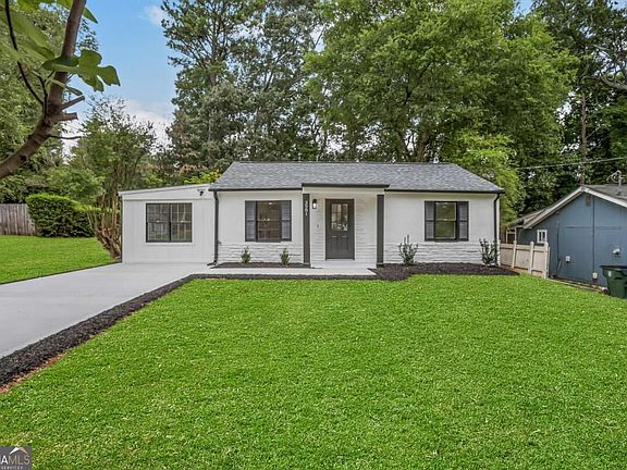 3rd image of 3981 Forrest Ct