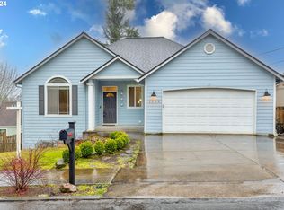 1300 NW 10th Ave, Camas, WA 98607