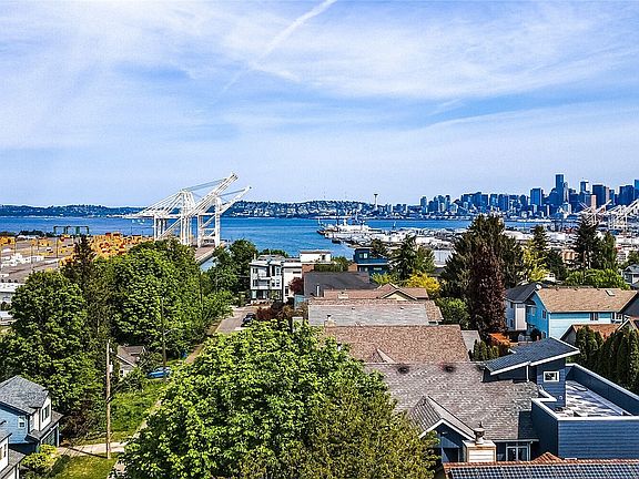 4th image of 3855 21st Avenue SW
