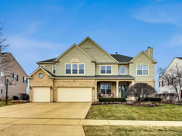 1723 Napa Suwe Ln, Wauconda, IL 60084