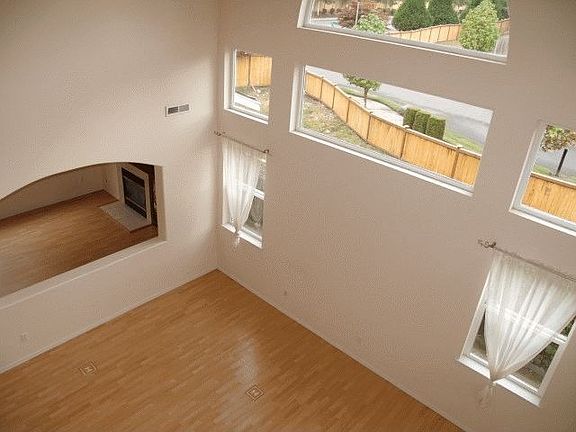 5th image of 9327 178th Street Ct E