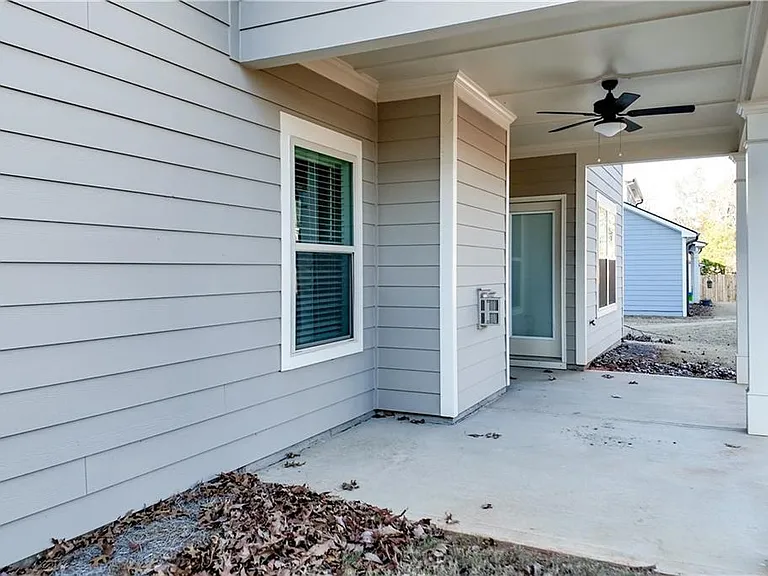 1647 Jasper Dr — Photo 8