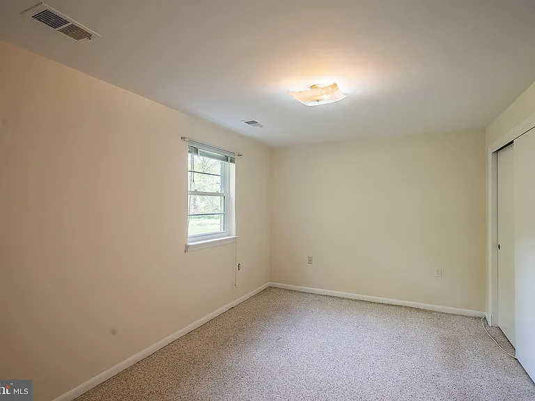 6608 Fairlawn Dr — Photo 28