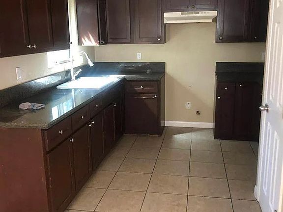 3rd image of 1415-1417 E 48th Pl