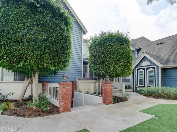 810 Baker St APT 106, Costa Mesa, CA 92626