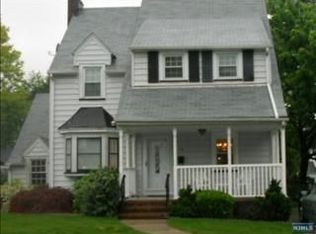 126 Chelsea Rd, Clifton, NJ 07012