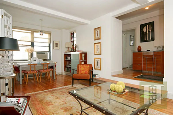 Rented by Halstead Real Estate | media 4