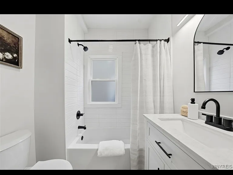 90 Armin Pl #1 — Photo 12