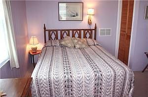 4th image of 4801 W Beach Dr