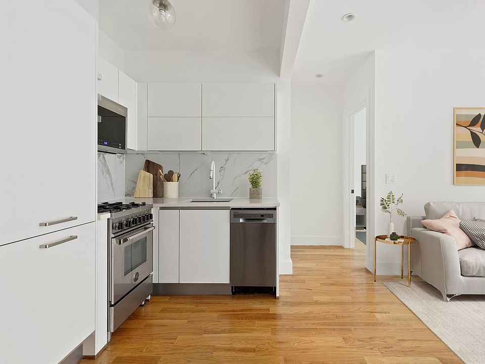 1st image of 292 Quincy St #1B