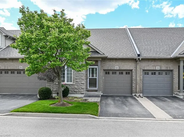 53 Hallmark Trl, Hamilton, ON L9B 0B8