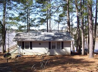 948 Lakewood Dr, Prosperity, SC 29127