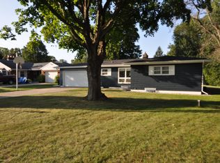 111 Lynn Dr, Battle Creek, MI 49037