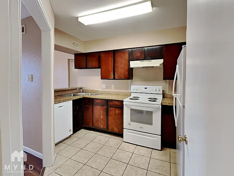 12500 Sandpiper Dr #122 — Photo 4