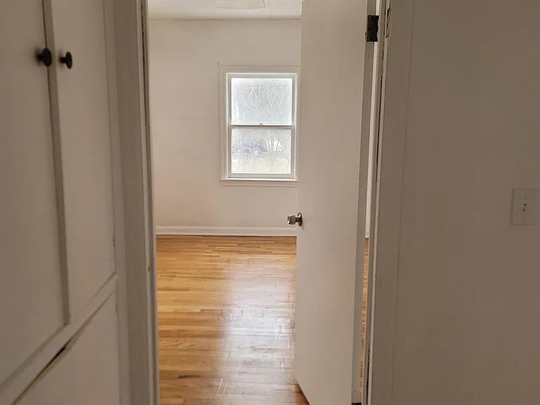 1160 W Hill Rd — Photo 20