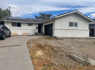 6 E Lenwood Dr, Sparks, NV 89431