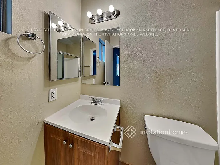 2343 W Portobello Ave — Photo 16