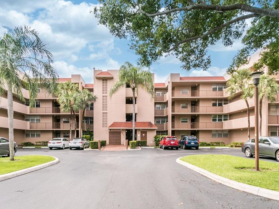 1st image of 1911 Sabal Palm Dr