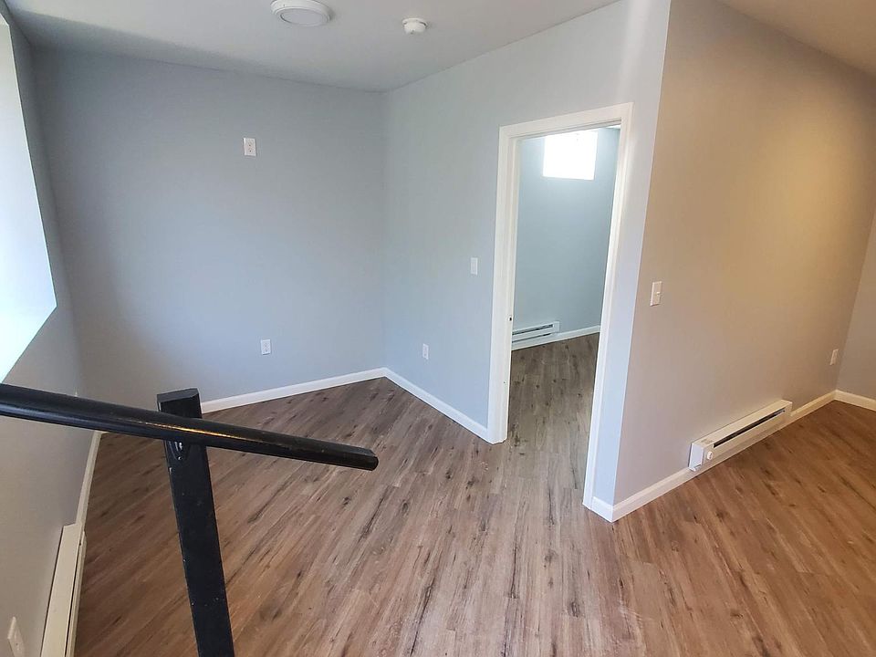 2nd image of 1058 Serrill Ave #3