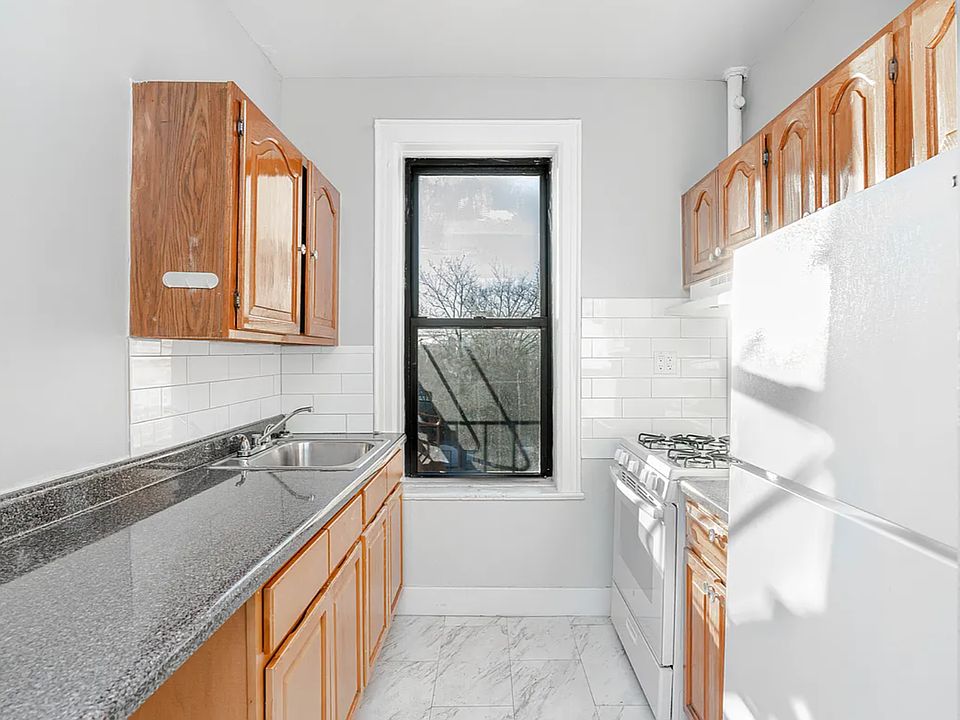 1st image of 144-25 33rd Ave APT 4E
