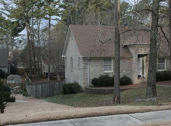 2nd image of 1654 Longleaf Dr NW