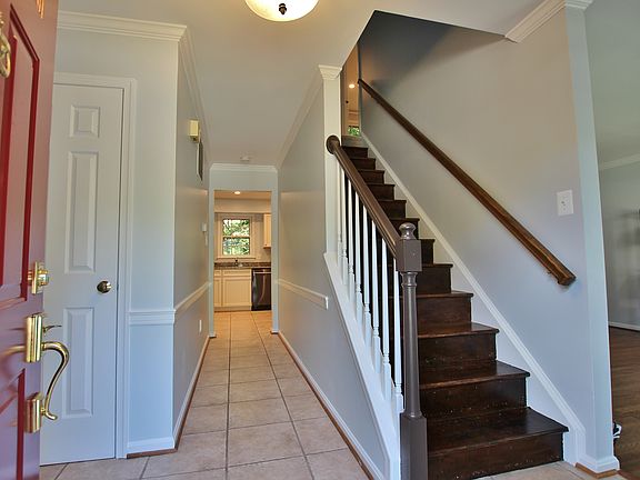 2nd image of 3089 Clarkford Ct