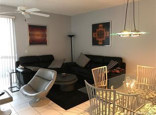 5564 NW 90th Ave, Sunrise, FL 33351