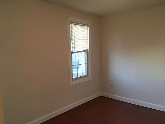 203_Bedroom2_03102017