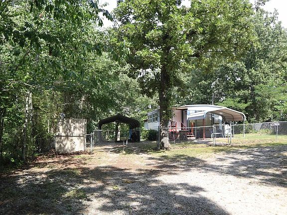 3rd image of 100 Southridge Ter