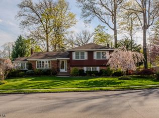 19 Rosemilt Pl, Morristown, NJ