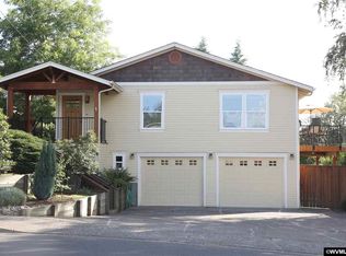 1040 Wilson St, Woodburn, OR 97071