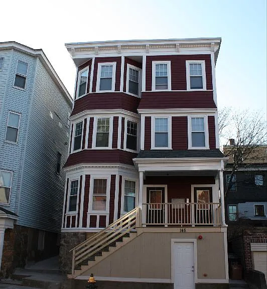 148 Hillside St #1A — Photo 8