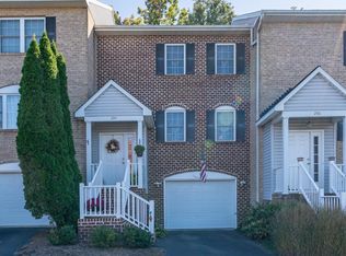 294 Emerald Dr, Harrisonburg, VA
