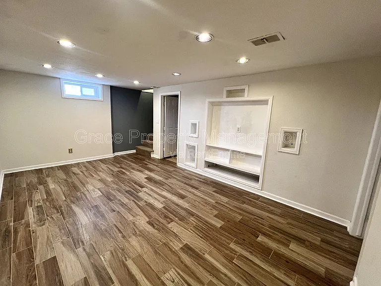 1235 S Patton Ct — Photo 15