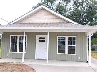 104 N Mill St, Pikeville, NC 27863