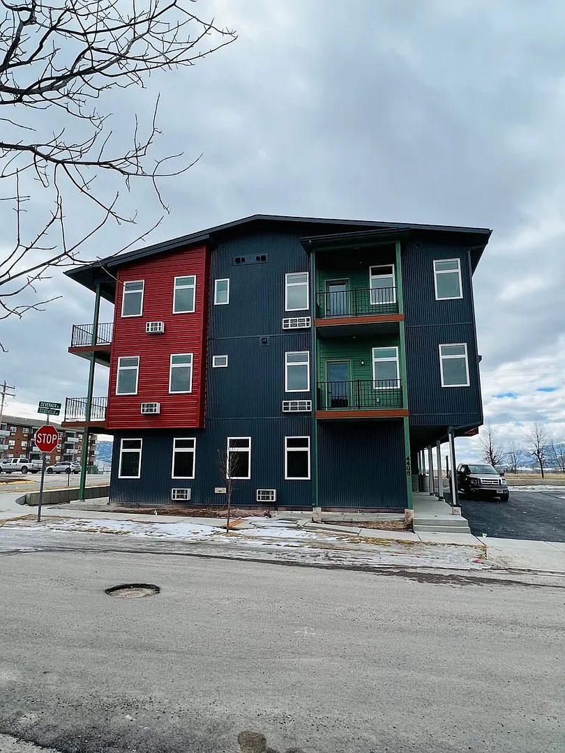 Wheeler Apartments — Photo 4