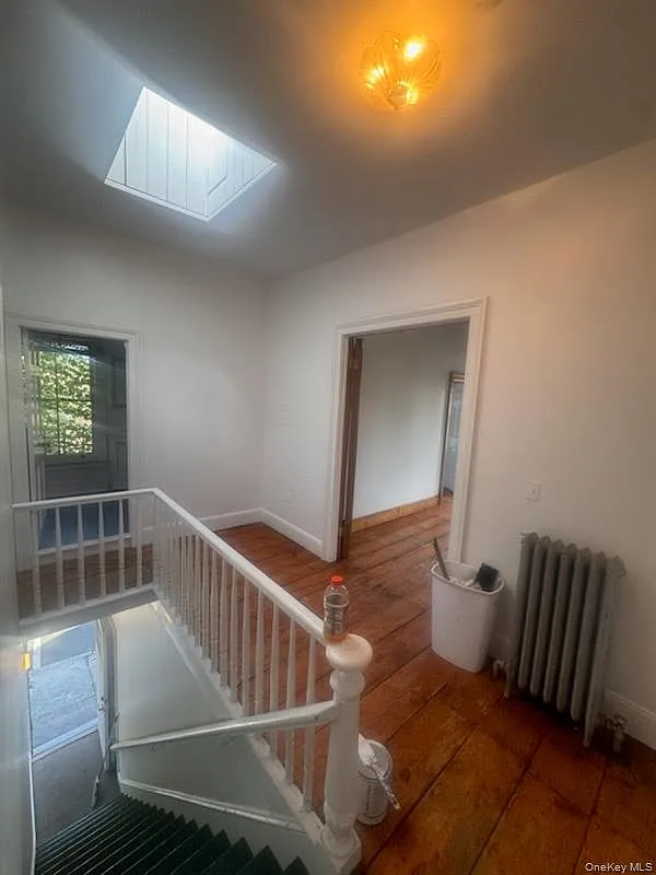 2 bed, 1.0 bath, 800 sqft, $2,700 — Photo 4