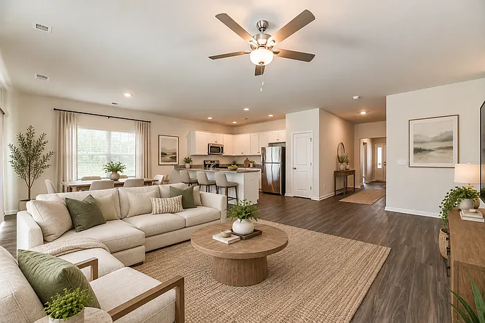 3 bed, 2.0 bath, 1718 sqft, $2,395 — Photo 4