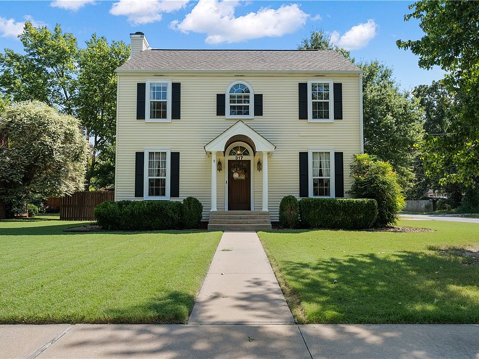 1st image of 317 S College St
